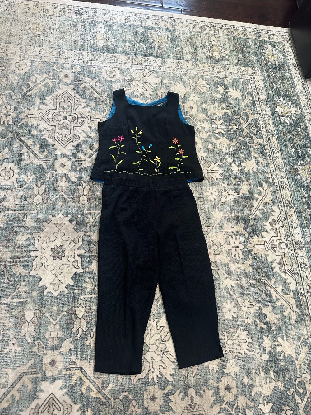 Sag Harbor Black floral top & pants set